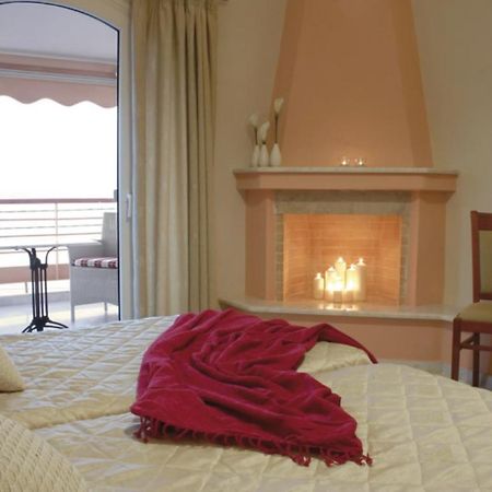 Over Sea Rooms & Villas Loutra Edipsou  Exterior photo
